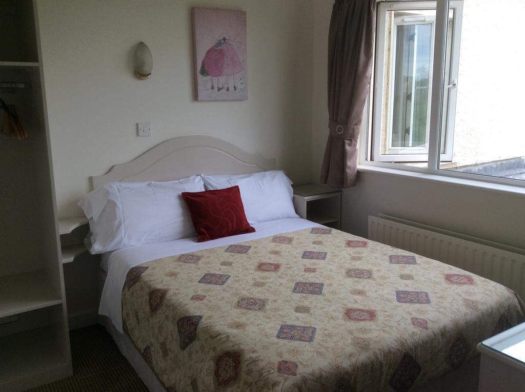 The Meadows Bed And Breakfast มันนาฮัน ภายนอก รูปภาพ